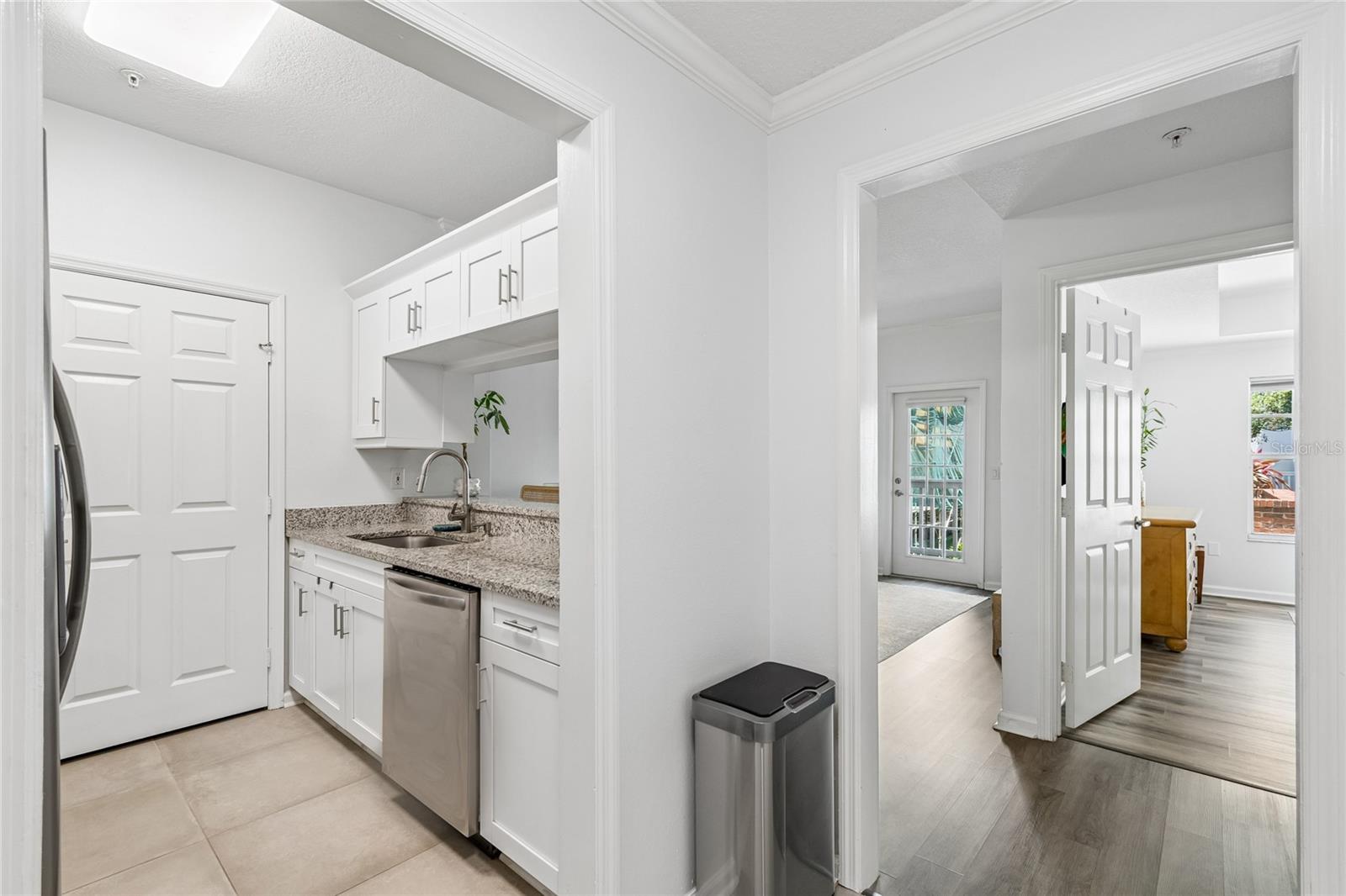 800 S DAKOTA AVE #237 — photo 4