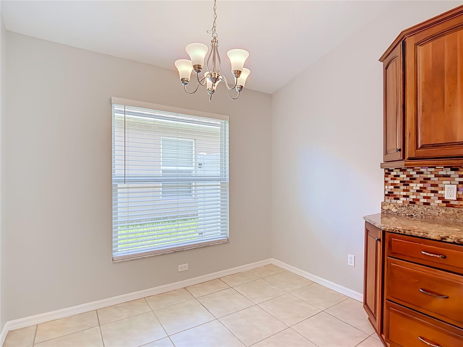 805 LESA GLEN PL — photo 22