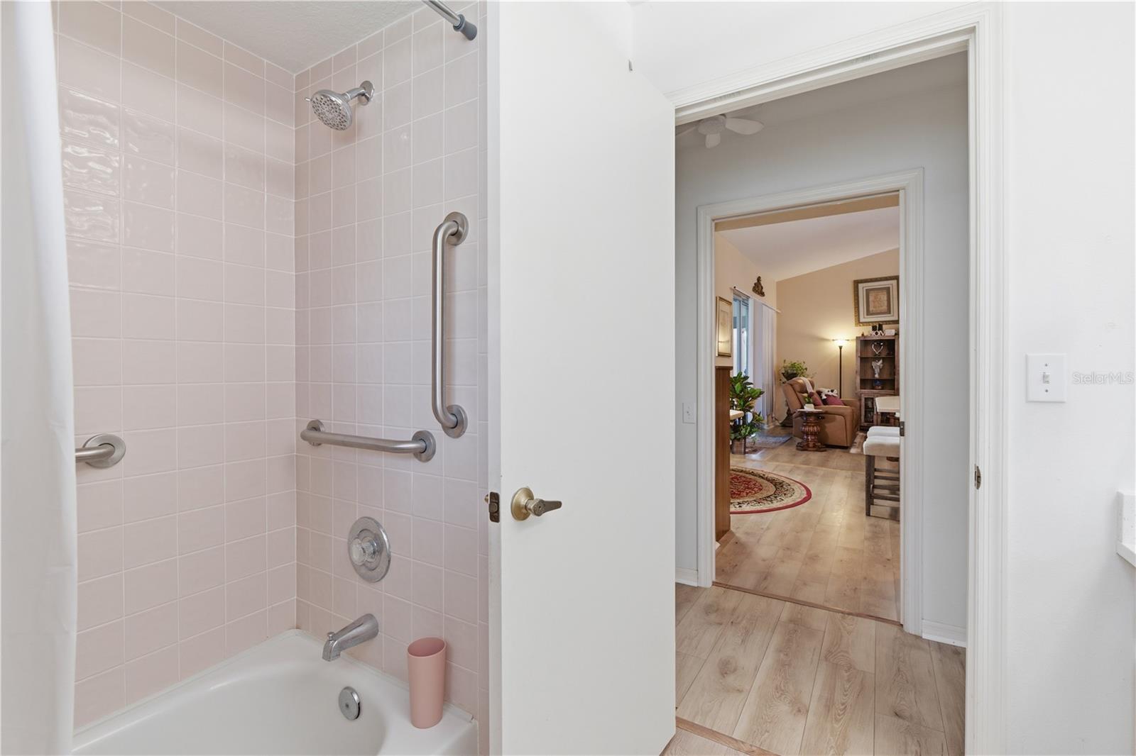 14247 TEASDALE AVE — photo 19