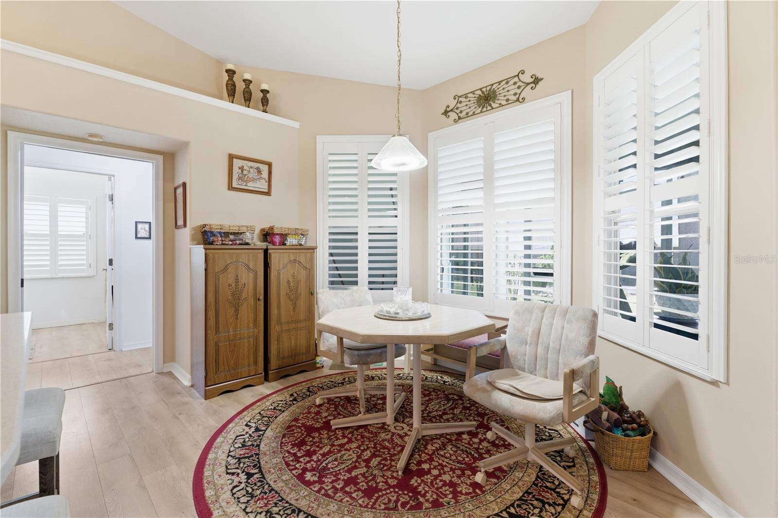14247 TEASDALE AVE — photo 9