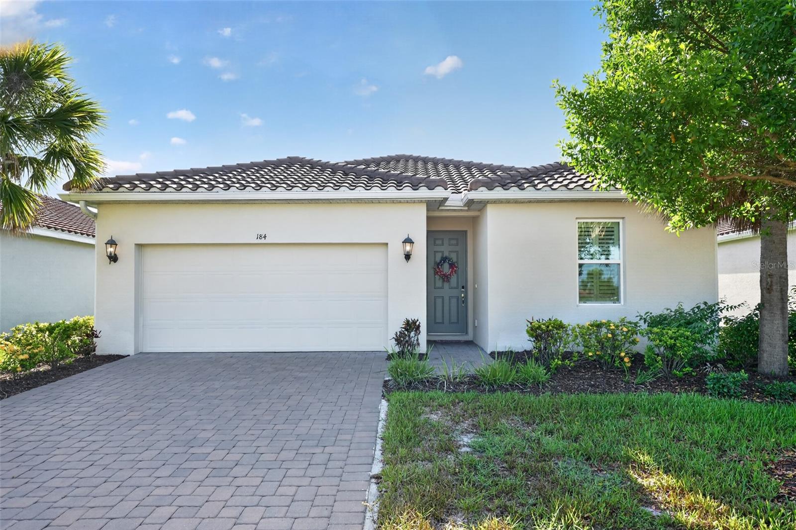 184 DAYLILY BLVD — photo 3