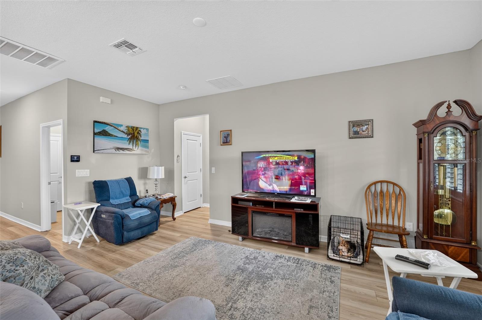 184 DAYLILY BLVD — photo 10