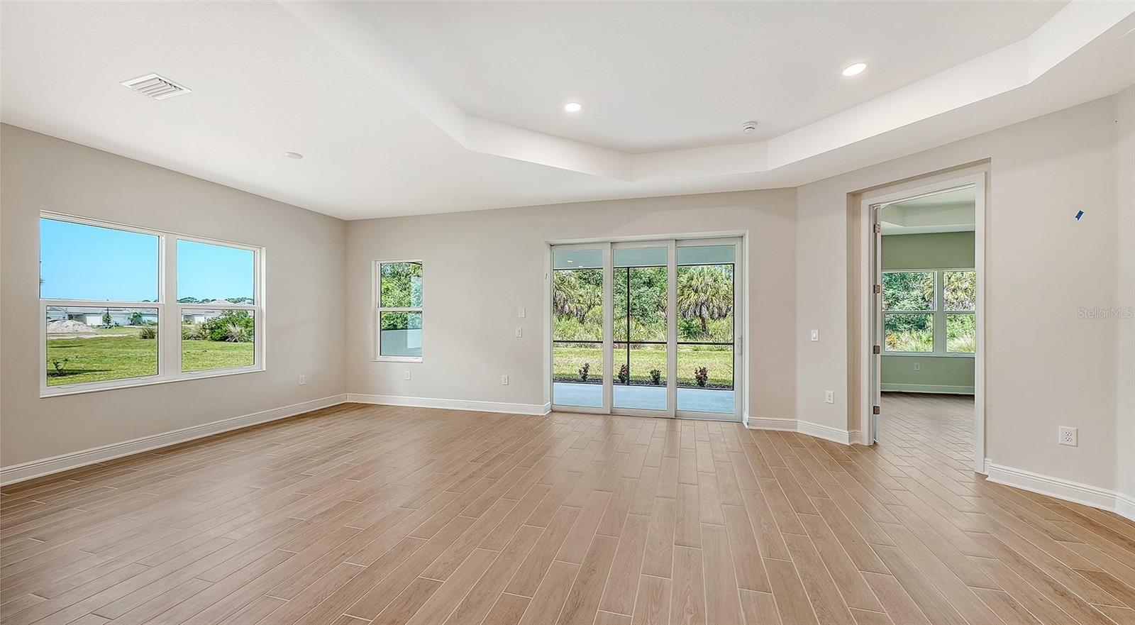 9940 CRYSTAL ISLES CIR — photo 5