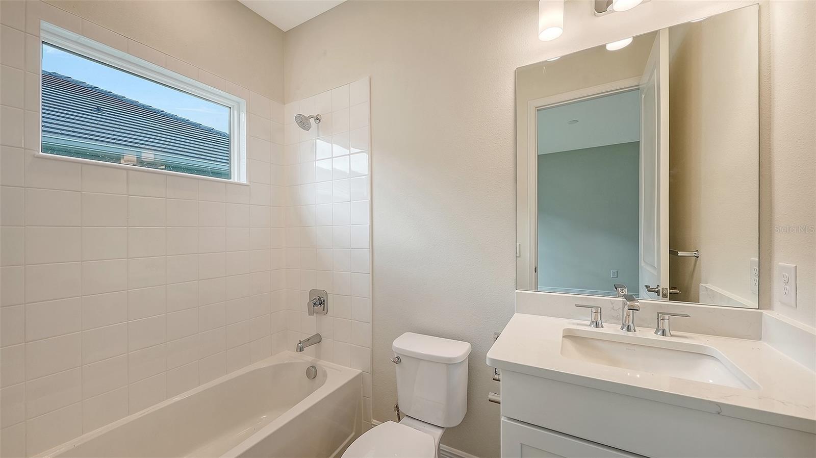 9940 CRYSTAL ISLES CIR — photo 30