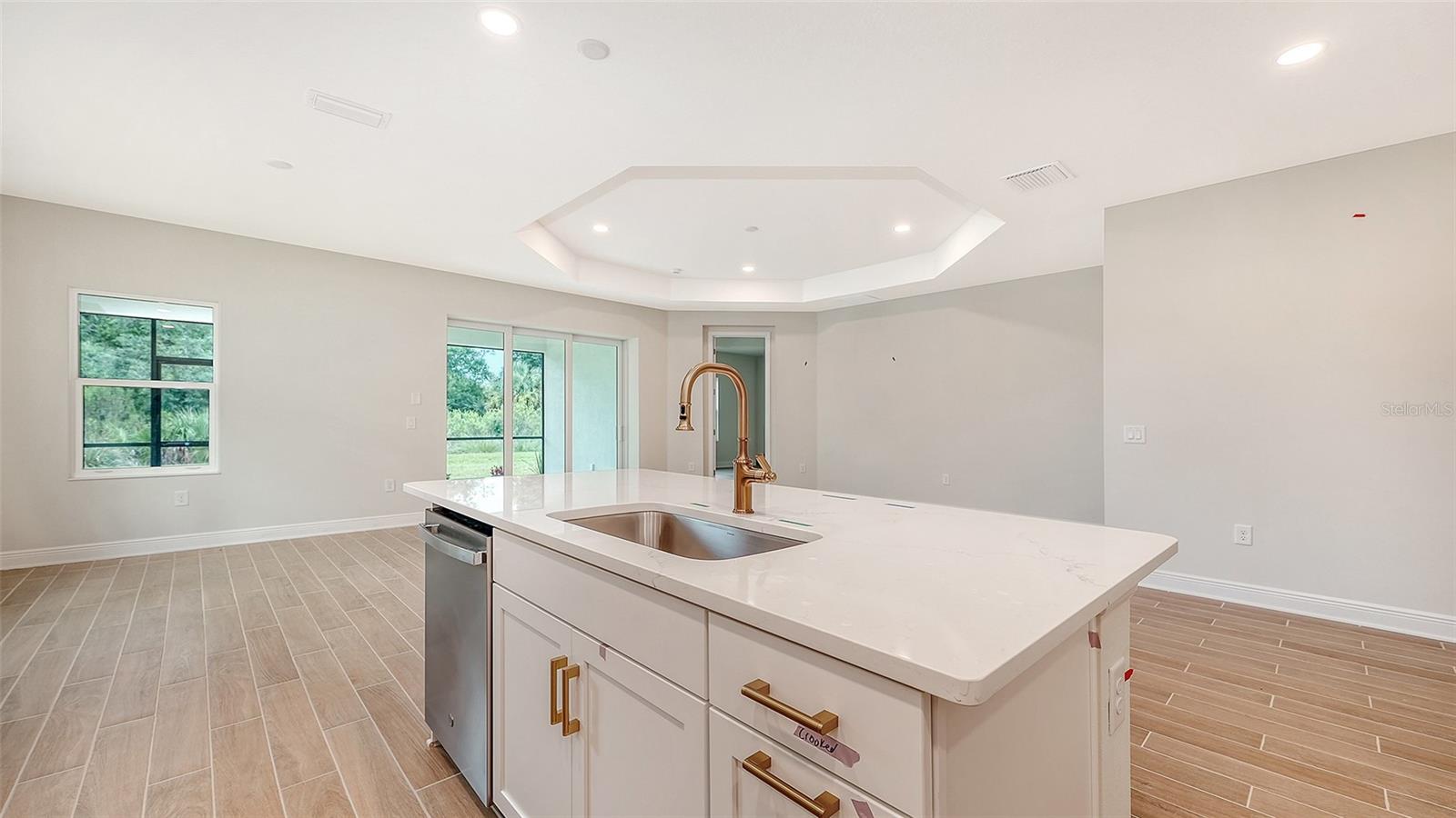 9940 CRYSTAL ISLES CIR — photo 15