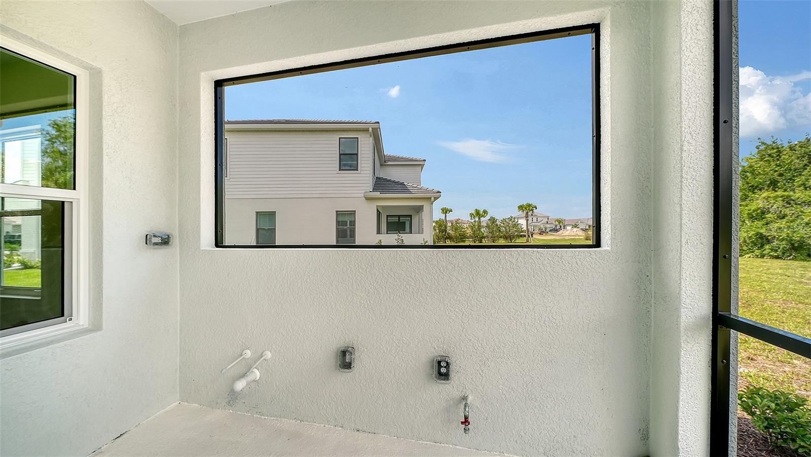 9940 CRYSTAL ISLES CIR — photo 41