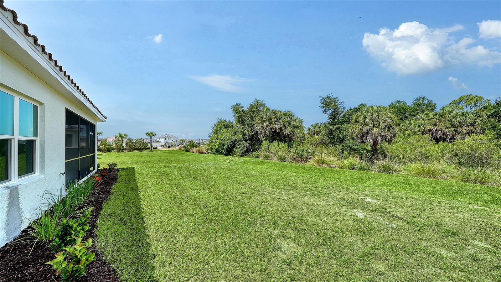 9940 CRYSTAL ISLES CIR — photo 46