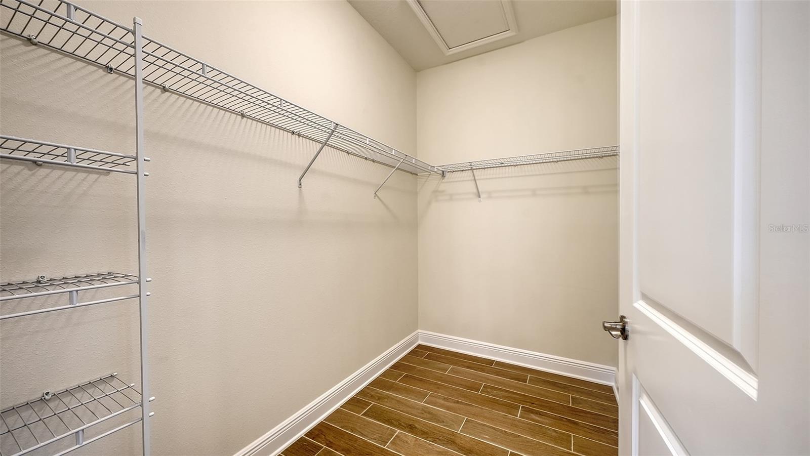 9940 CRYSTAL ISLES CIR — photo 27