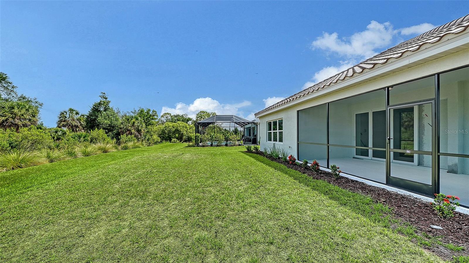 9940 CRYSTAL ISLES CIR — photo 44