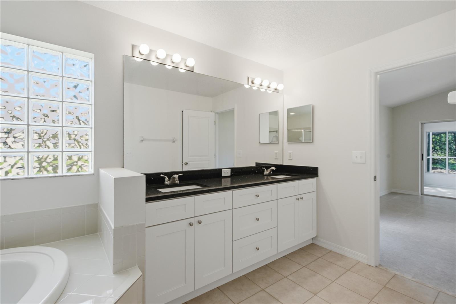 6003 CHELLAS CT — photo 26