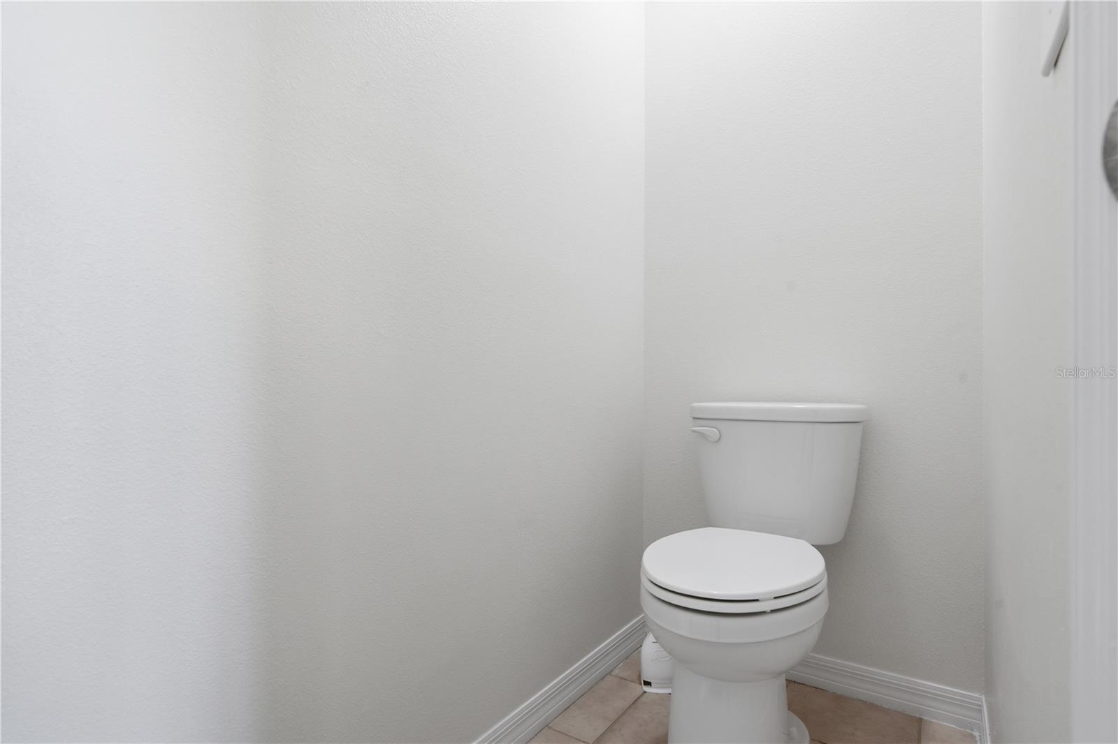 6003 CHELLAS CT — photo 27
