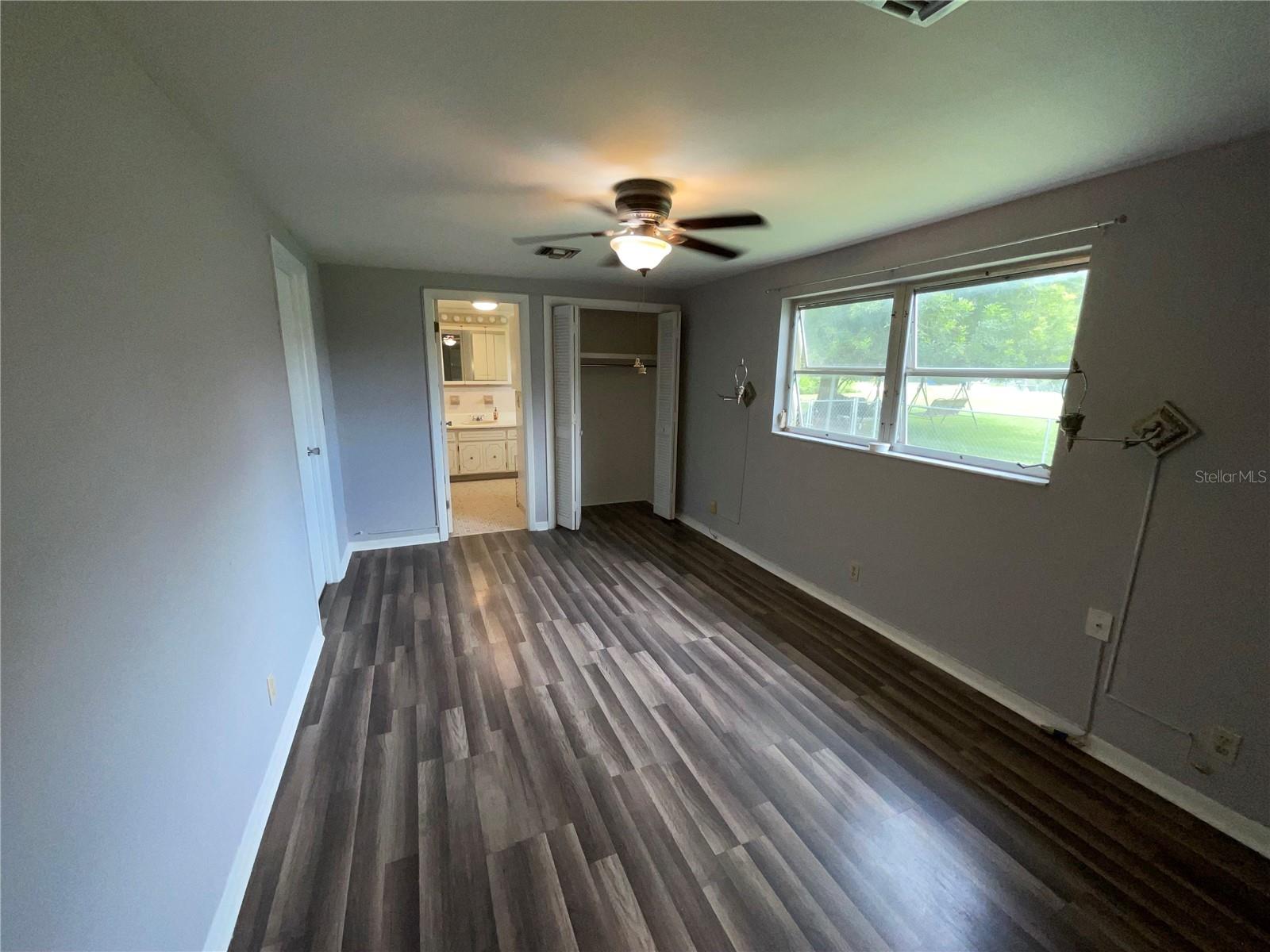 37820 CRYSTAL WAY — photo 32