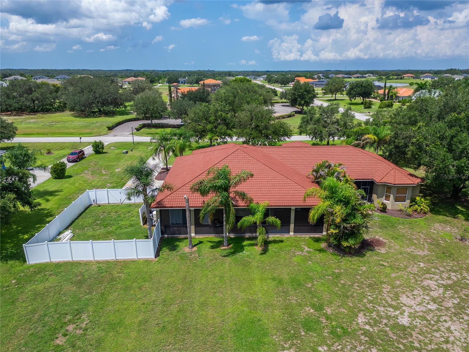5325 LAKE SIENA DR — photo 70