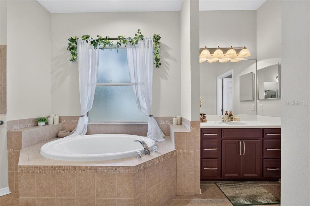5325 LAKE SIENA DR — photo 27