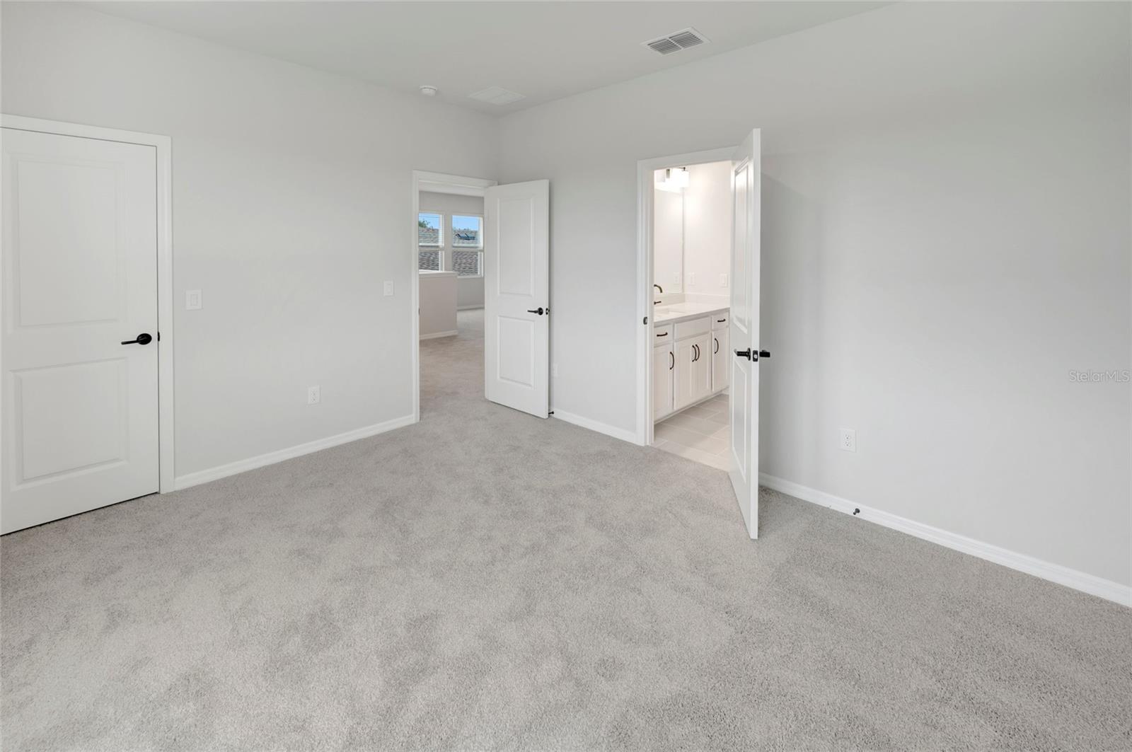 630 KINGSWOOD CT — photo 24