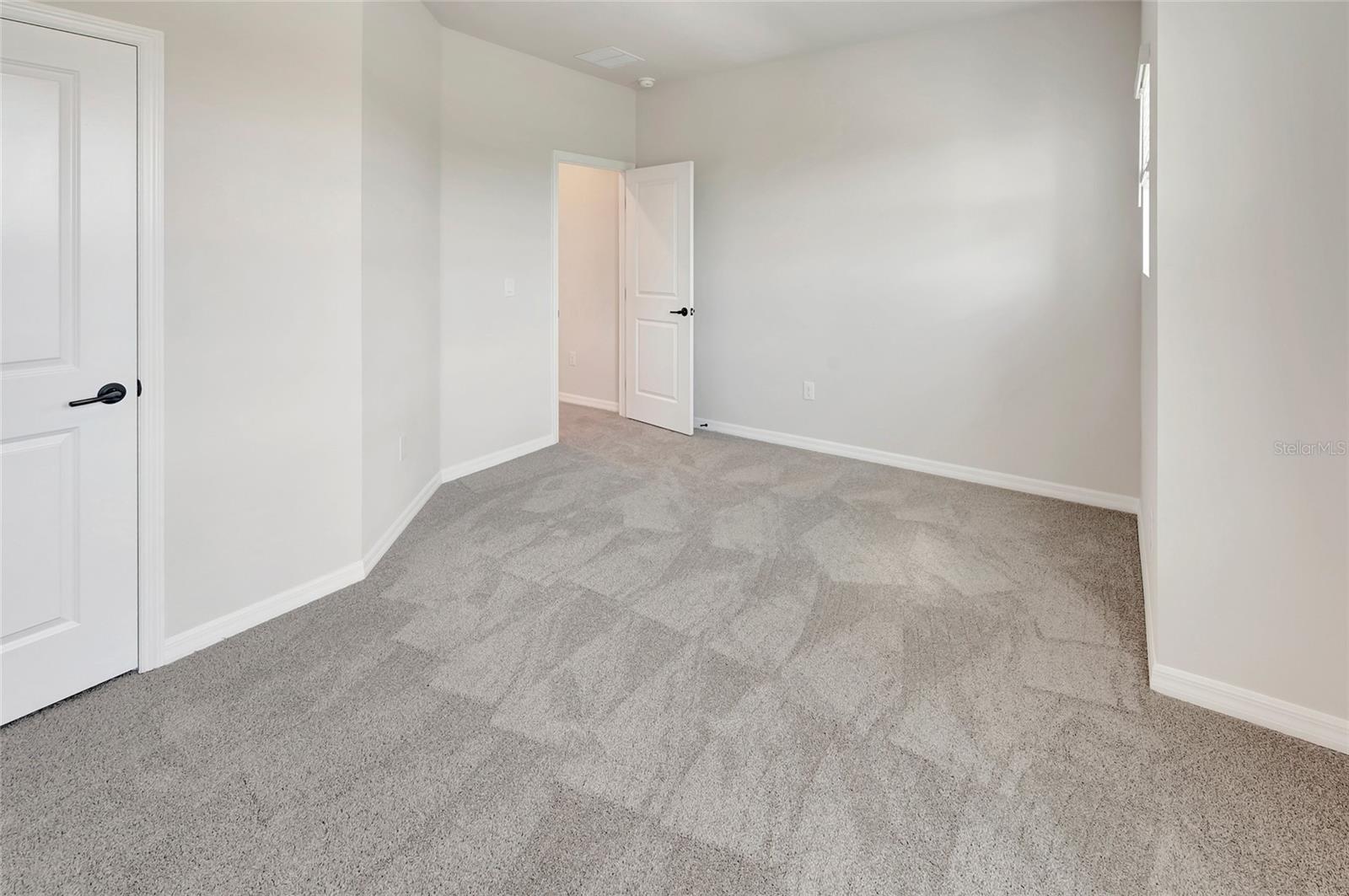 630 KINGSWOOD CT — photo 20