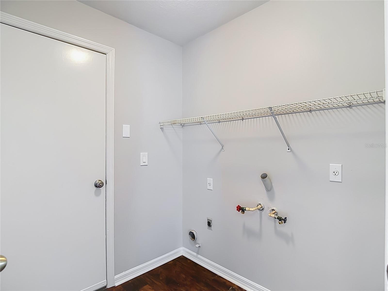 1732 HULETT DR — photo 53