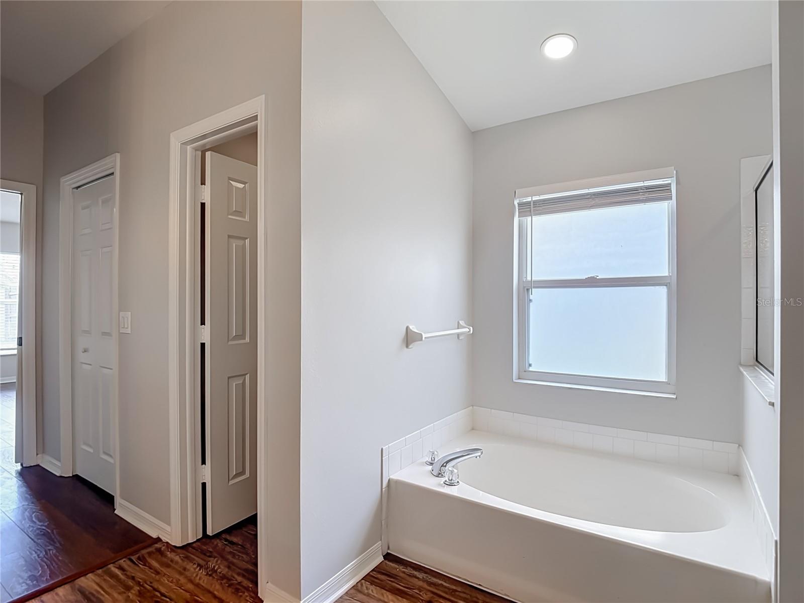 1732 HULETT DR — photo 37