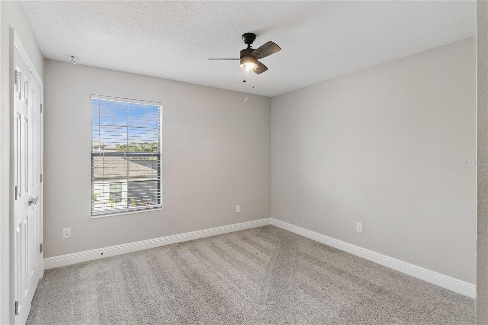 14825 PADDOCK POND AVE — photo 40