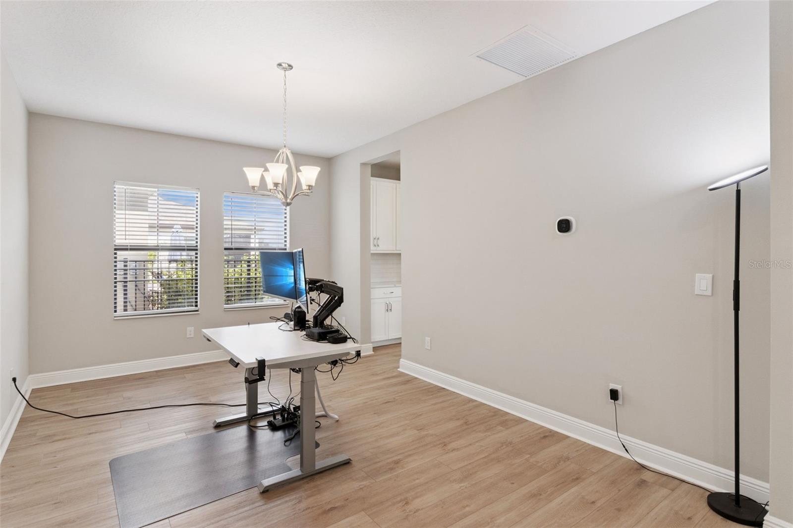 14825 PADDOCK POND AVE — photo 7