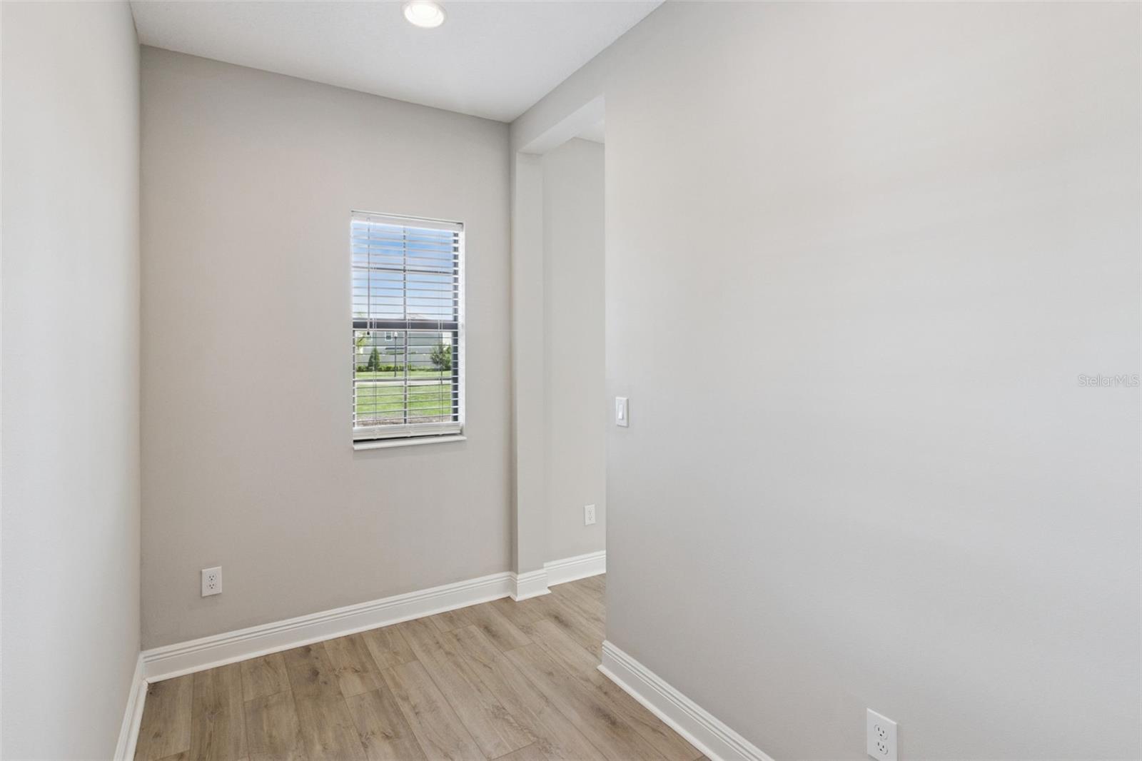 14825 PADDOCK POND AVE — photo 45