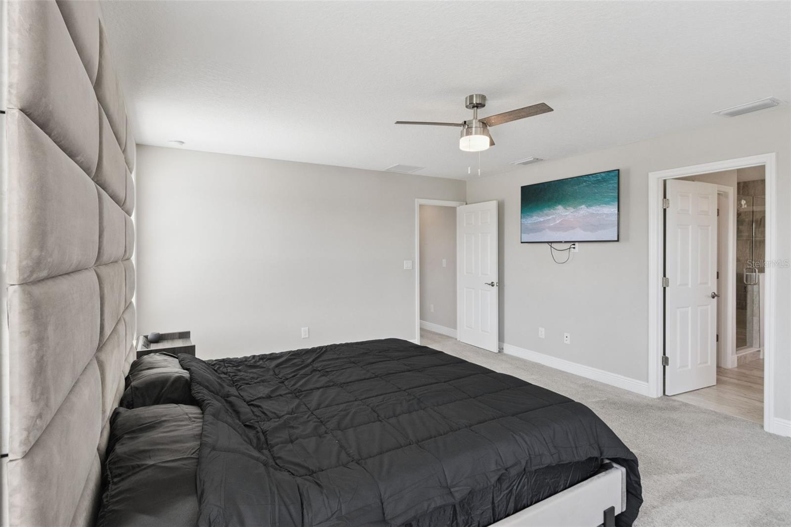 14825 PADDOCK POND AVE — photo 31