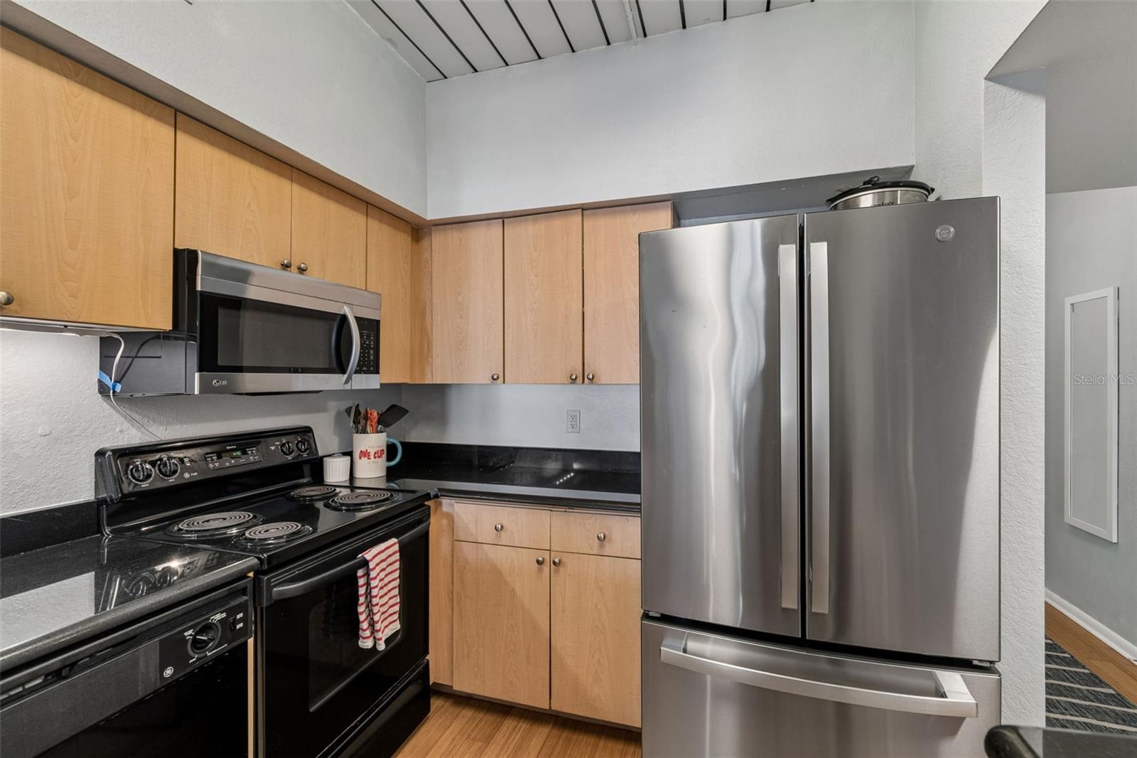 2331 W HORATIO ST #625 — photo 12