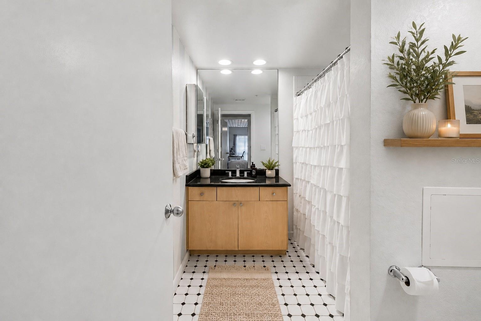 2331 W HORATIO ST #625 — photo 5