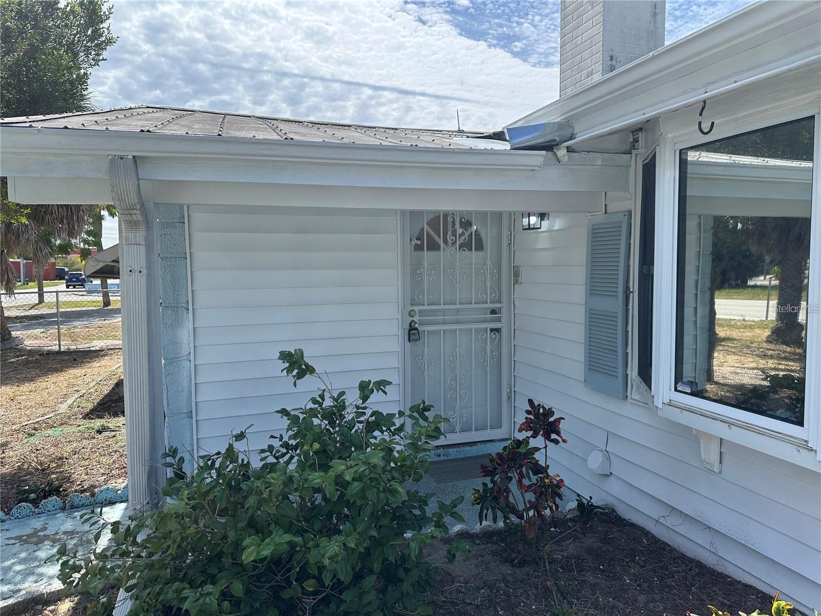 9741 SCENIC DR — photo 2