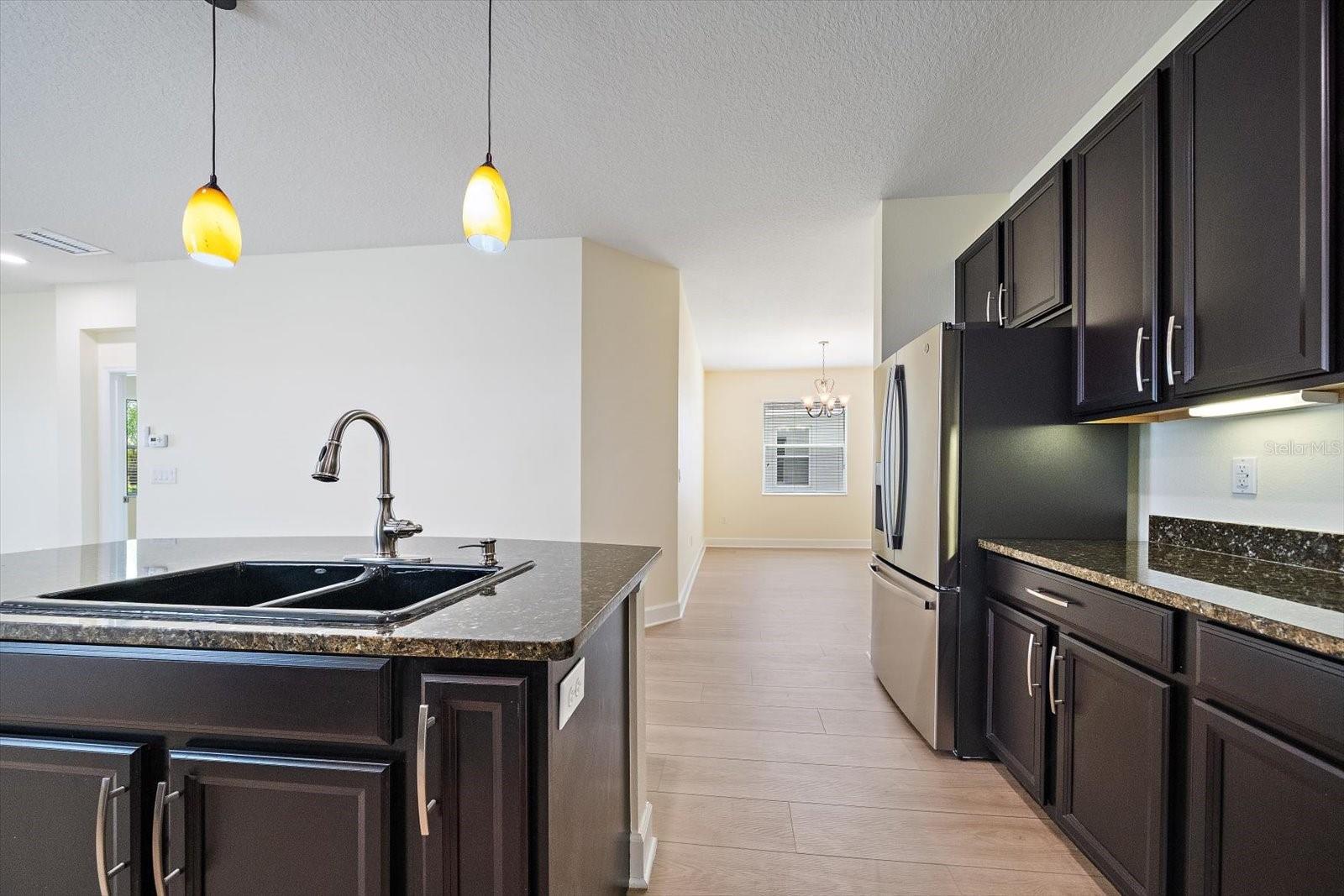 8418 NANDINA DR — photo 31