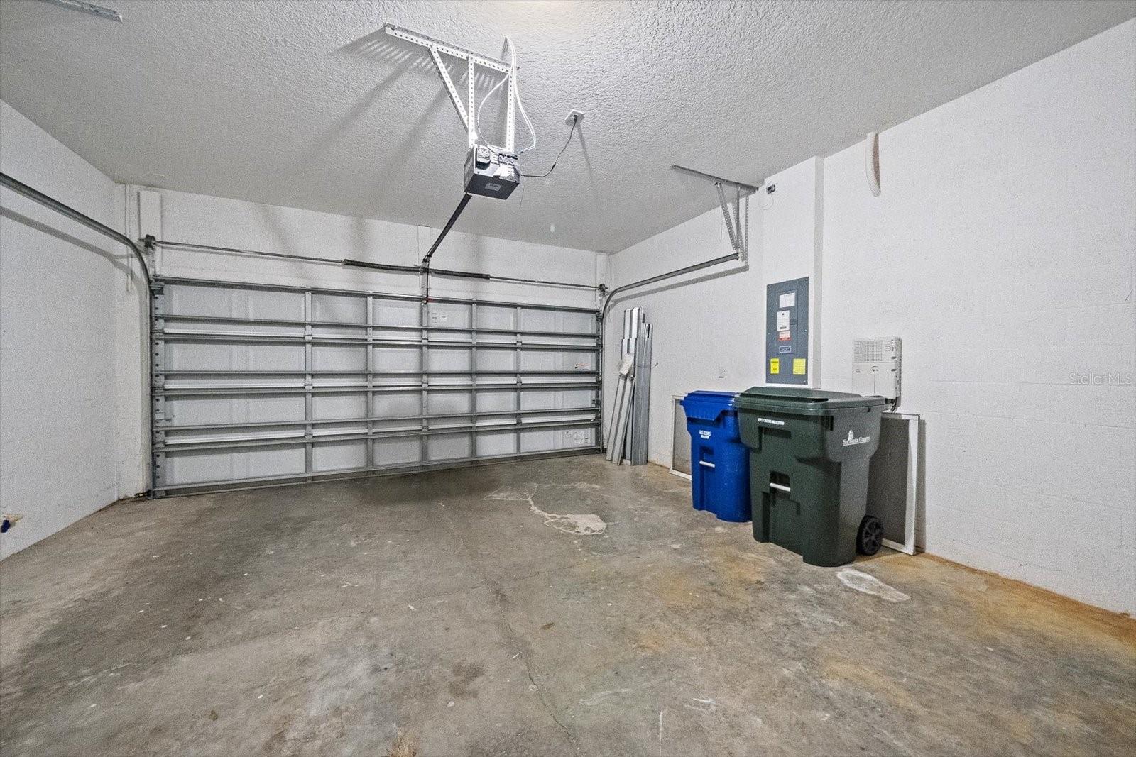 8418 NANDINA DR — photo 49