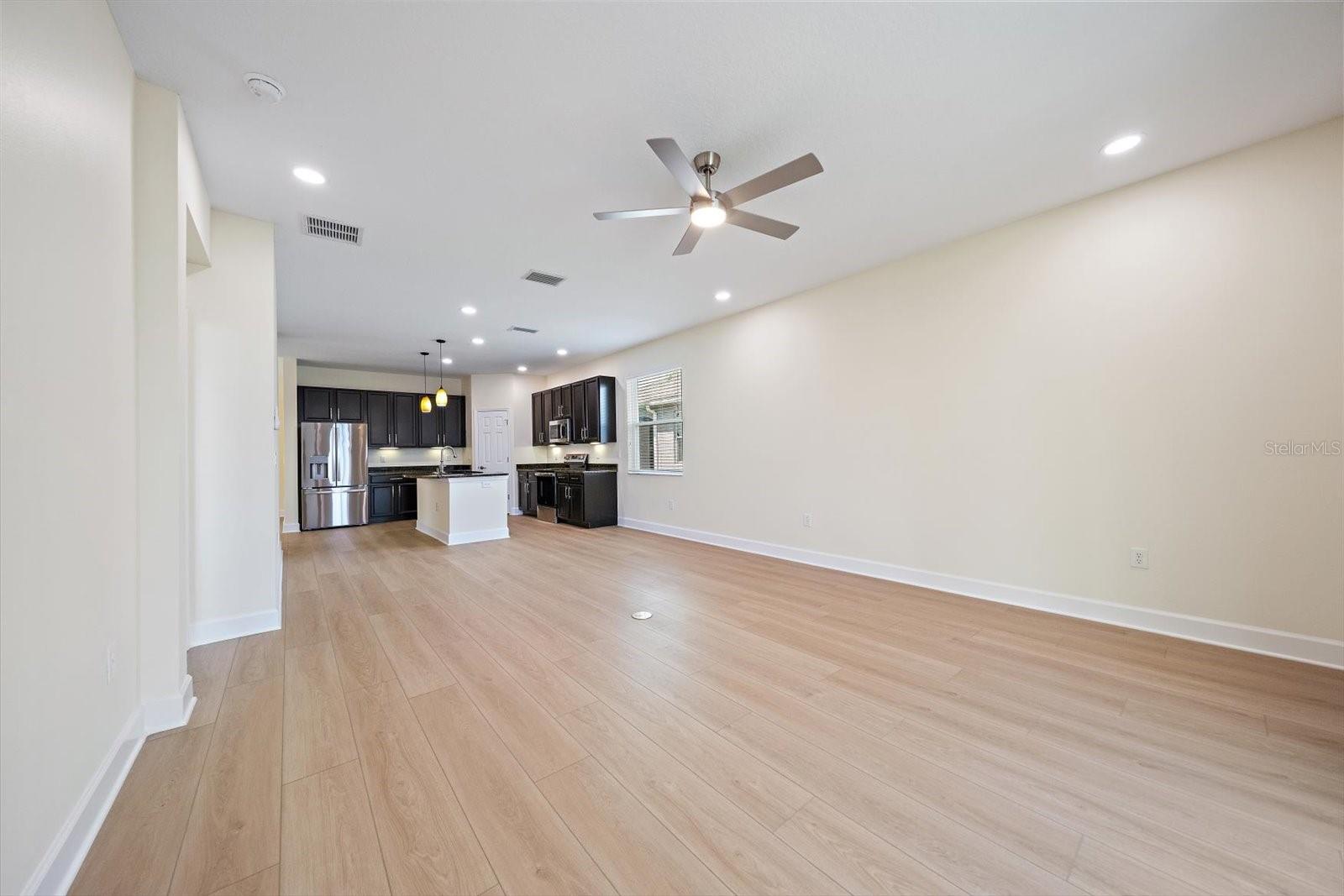 8418 NANDINA DR — photo 25