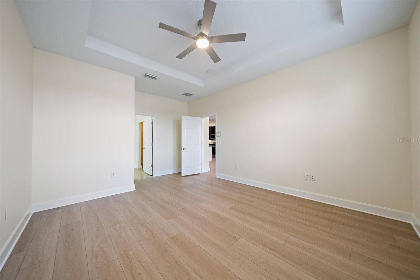 8418 NANDINA DR — photo 36
