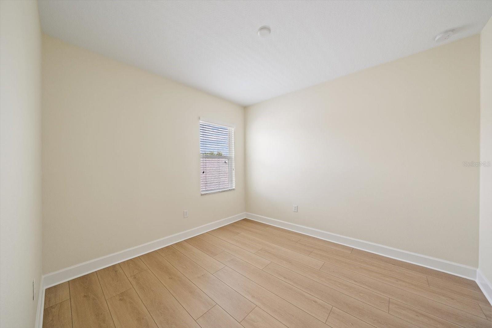8418 NANDINA DR — photo 11