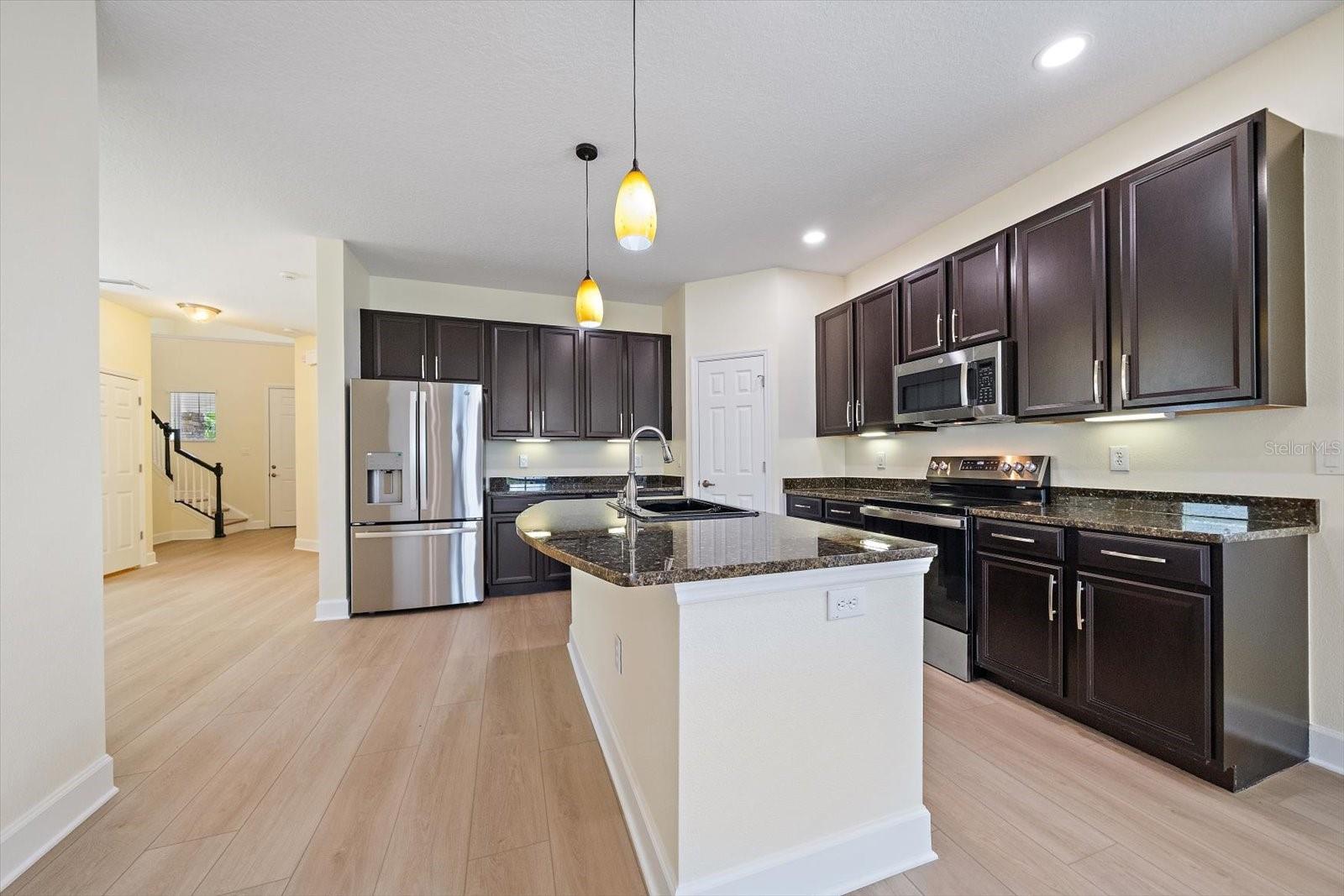 8418 NANDINA DR — photo 26