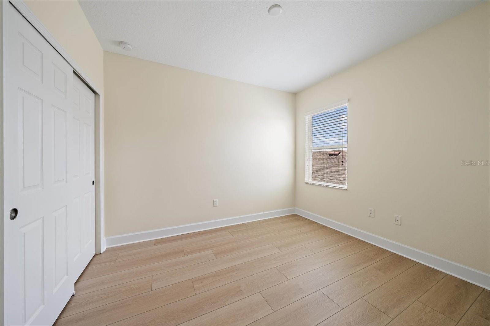 8418 NANDINA DR — photo 16