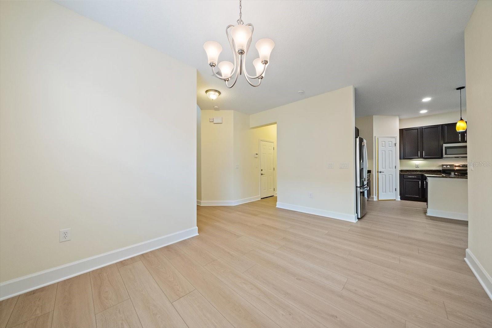 8418 NANDINA DR — photo 21