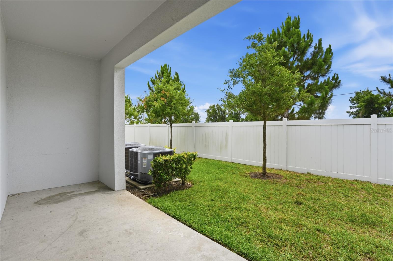 9637 MULBERRY MARSH LN — photo 14