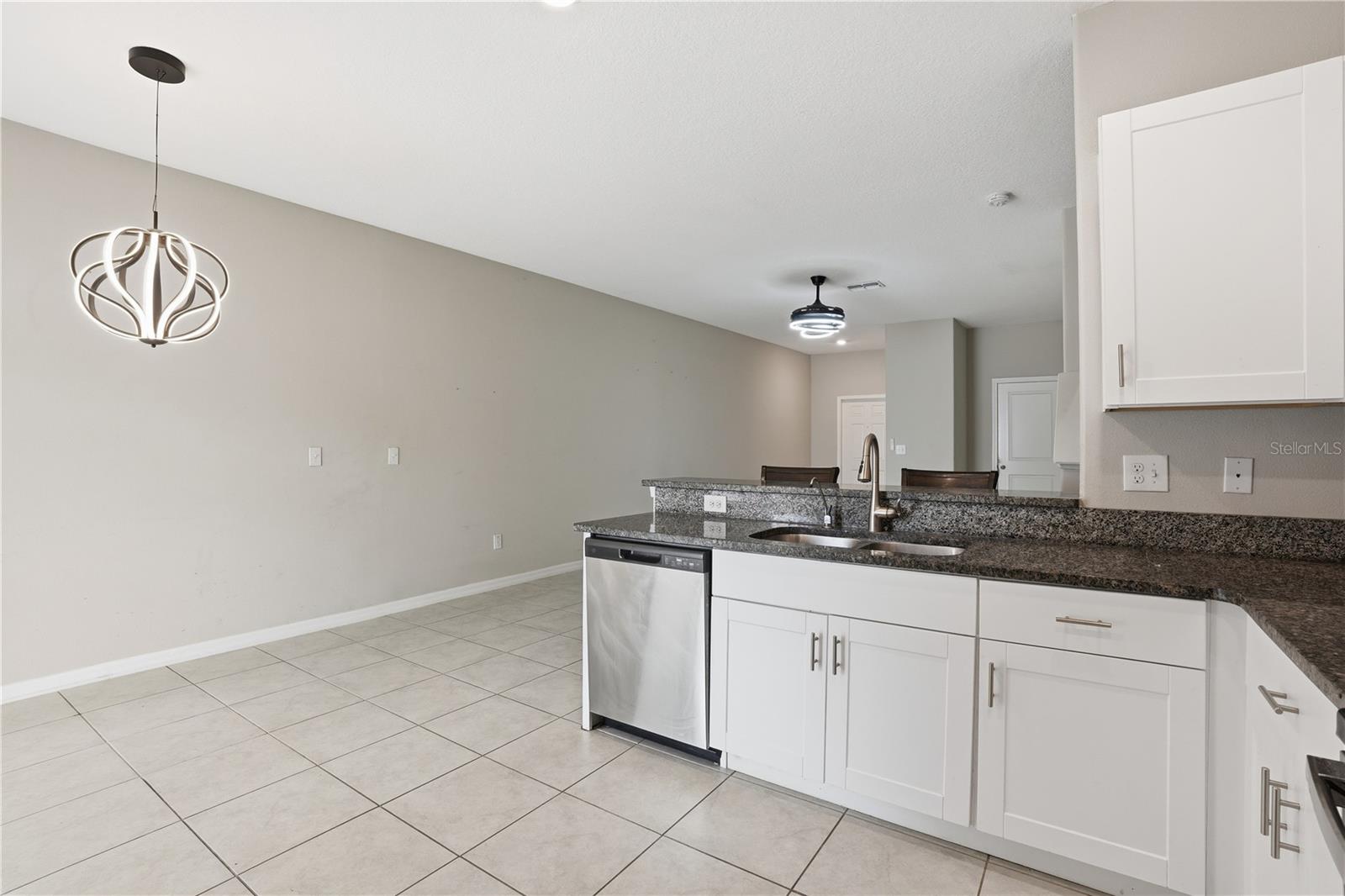 9637 MULBERRY MARSH LN — photo 8