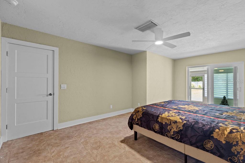 215 BOCA CIEGA POINT BLVD N #3 — photo 35