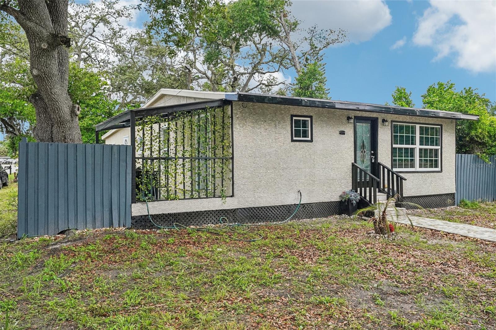 8514 N BRANCH AVE — photo 4