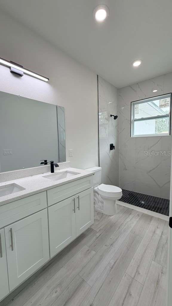 1217 E PRICE BLVD — photo 11