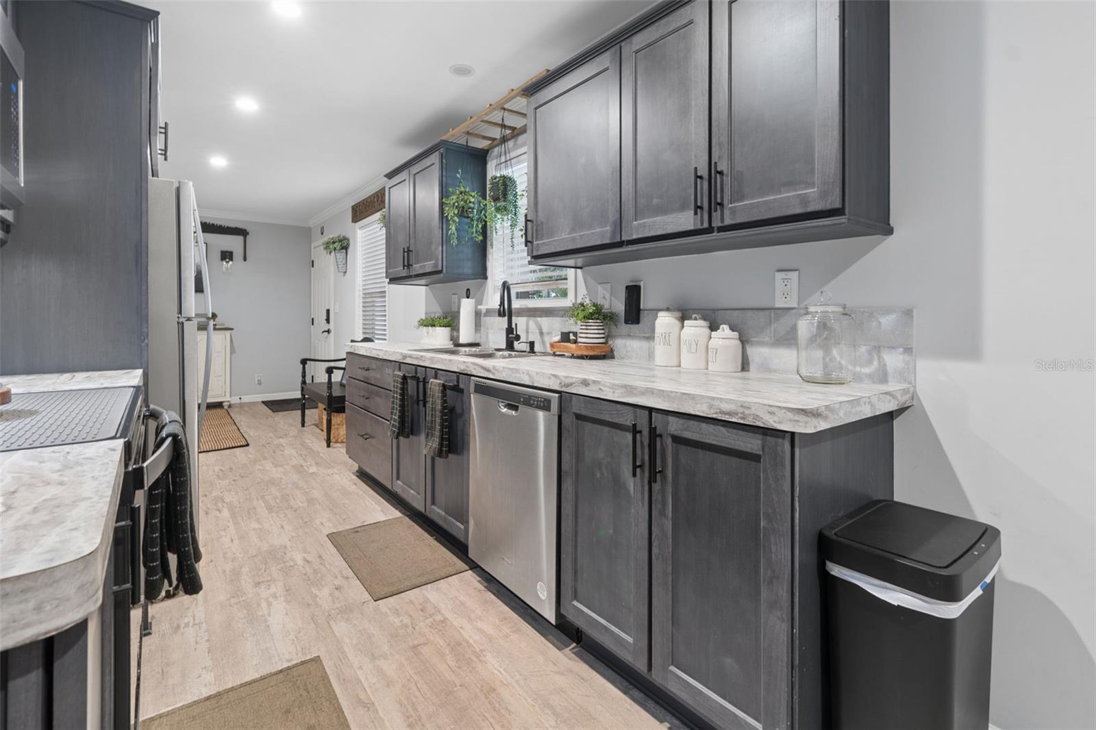 4920 W KNIGHTS GRIFFIN RD — photo 18