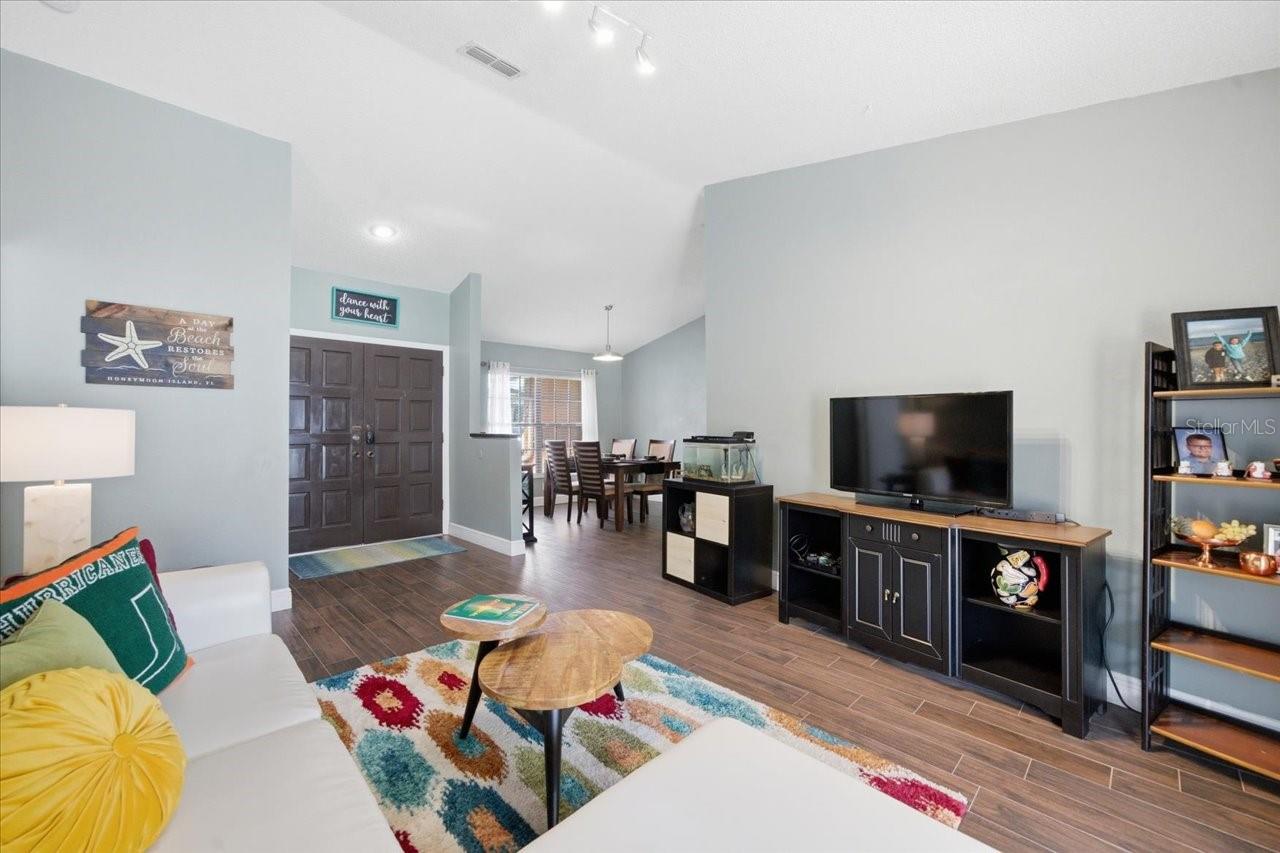 11803 SWEETPEA CT — photo 20