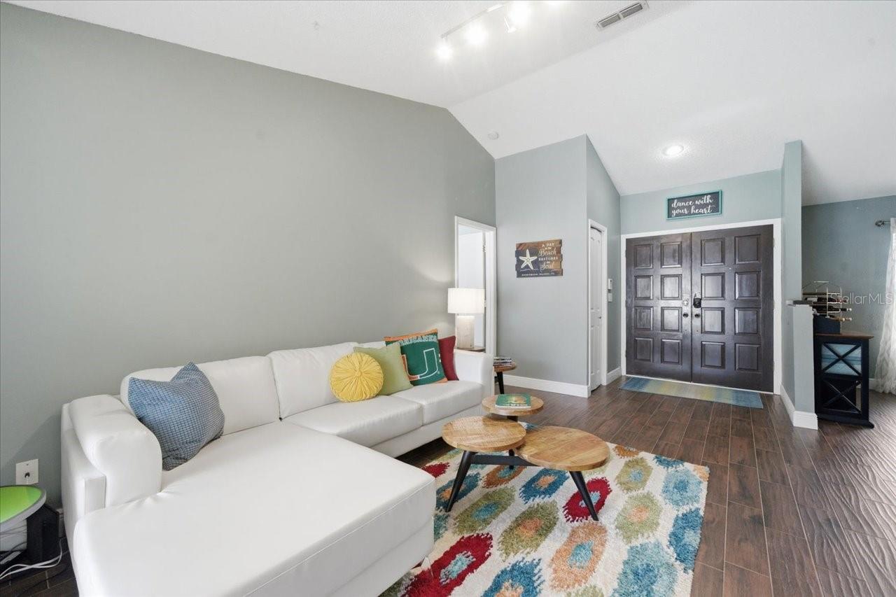 11803 SWEETPEA CT — photo 18