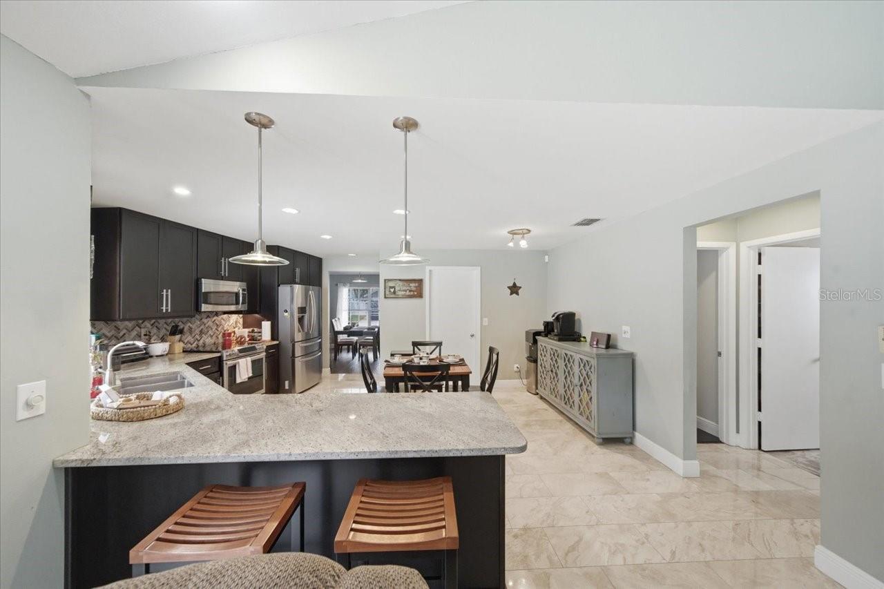 11803 SWEETPEA CT — photo 5