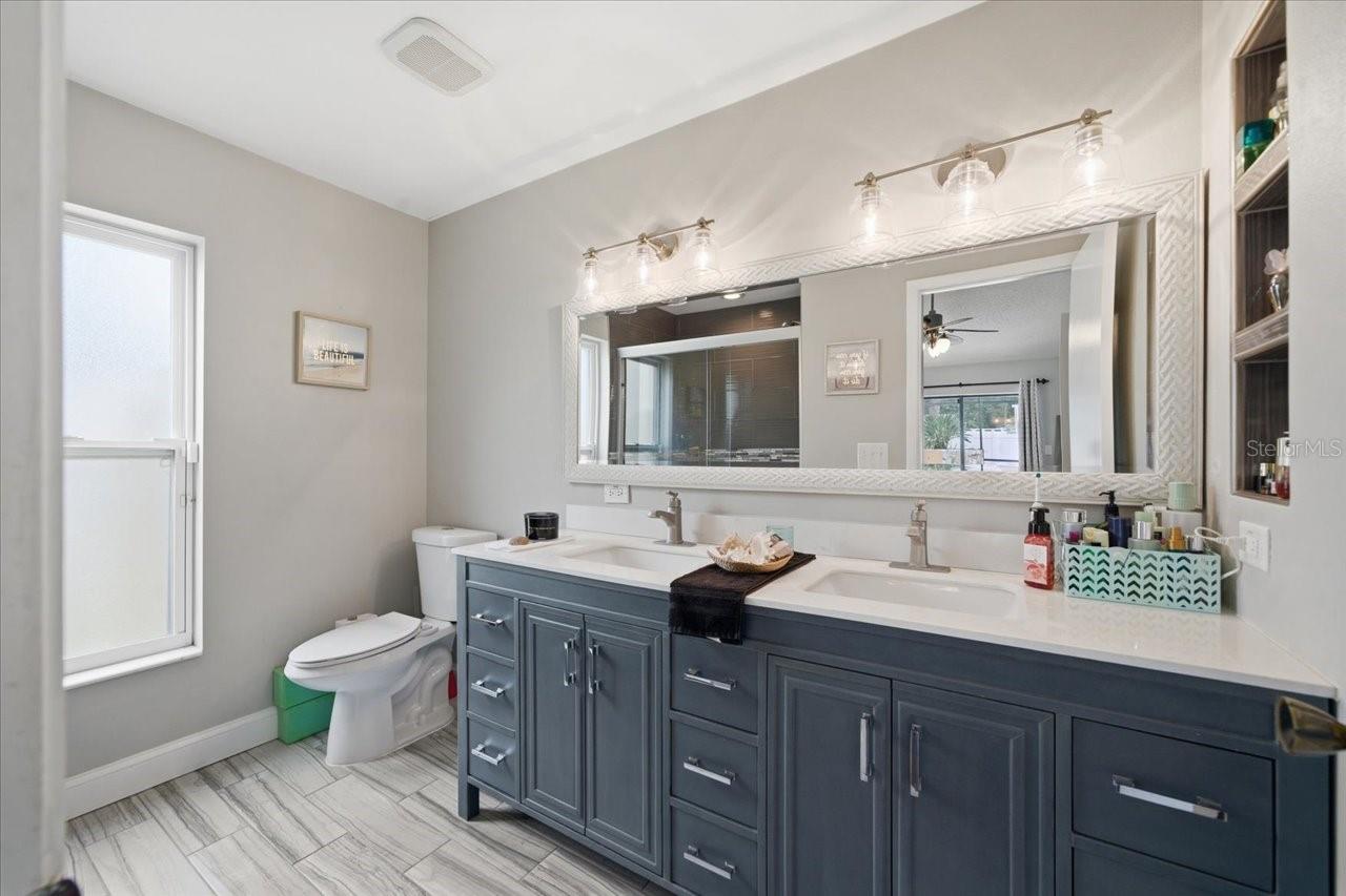 11803 SWEETPEA CT — photo 22