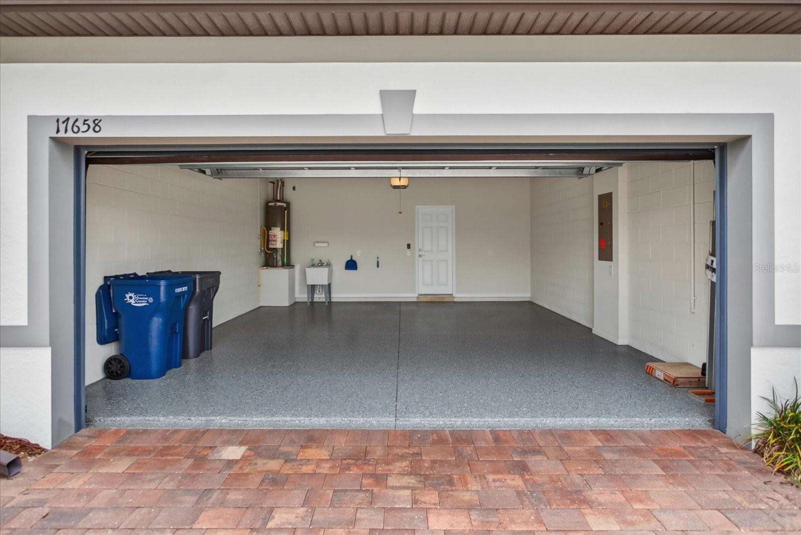 17658 CAMDEN DR — photo 39