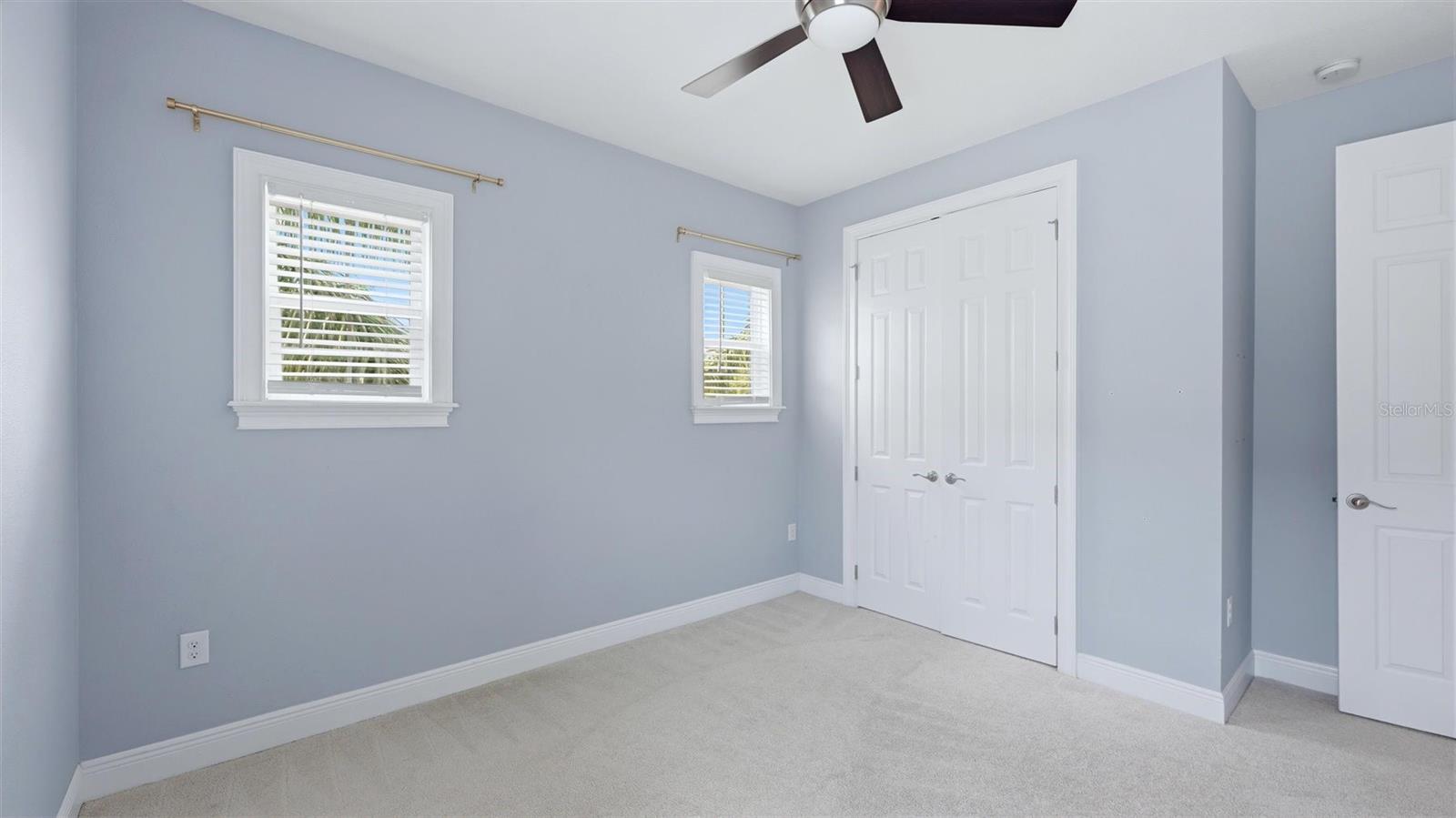 1850 MAGNOLIA ST — photo 36