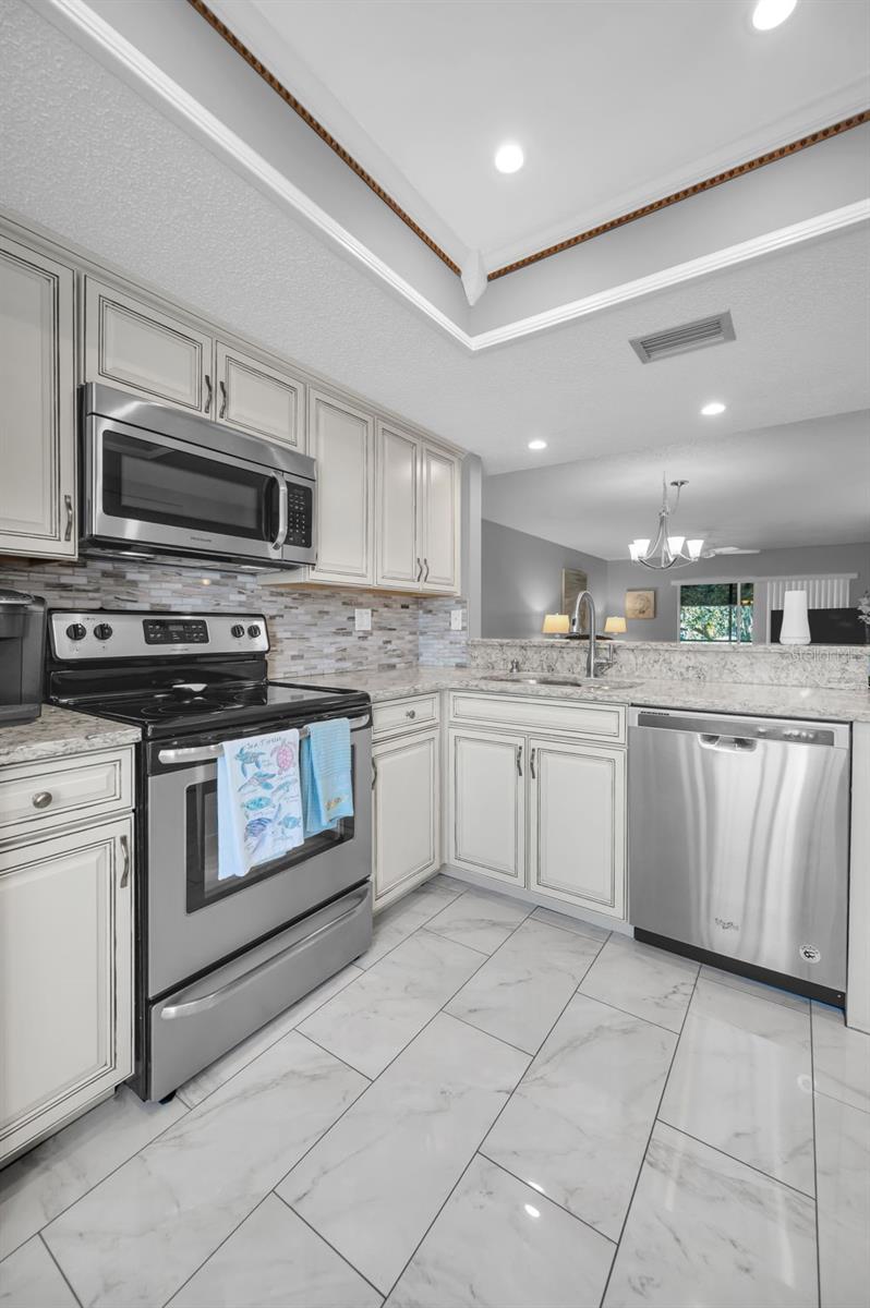 110 CYPRESS CT #3-82 — photo 9